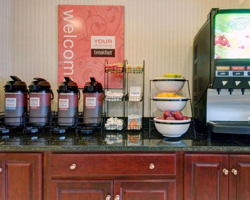 Comfort Inn Foxboro - Mansfield Foxborough Ngoại thất bức ảnh
