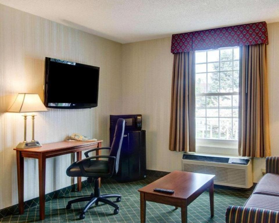 Comfort Inn Foxboro - Mansfield Foxborough Ngoại thất bức ảnh