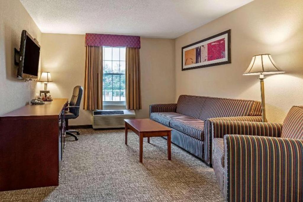 Comfort Inn Foxboro - Mansfield Foxborough Ngoại thất bức ảnh