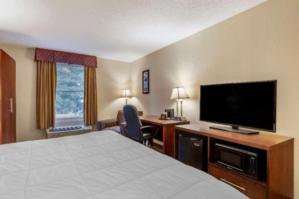 Comfort Inn Foxboro - Mansfield Foxborough Ngoại thất bức ảnh