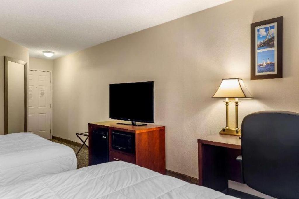 Comfort Inn Foxboro - Mansfield Foxborough Ngoại thất bức ảnh