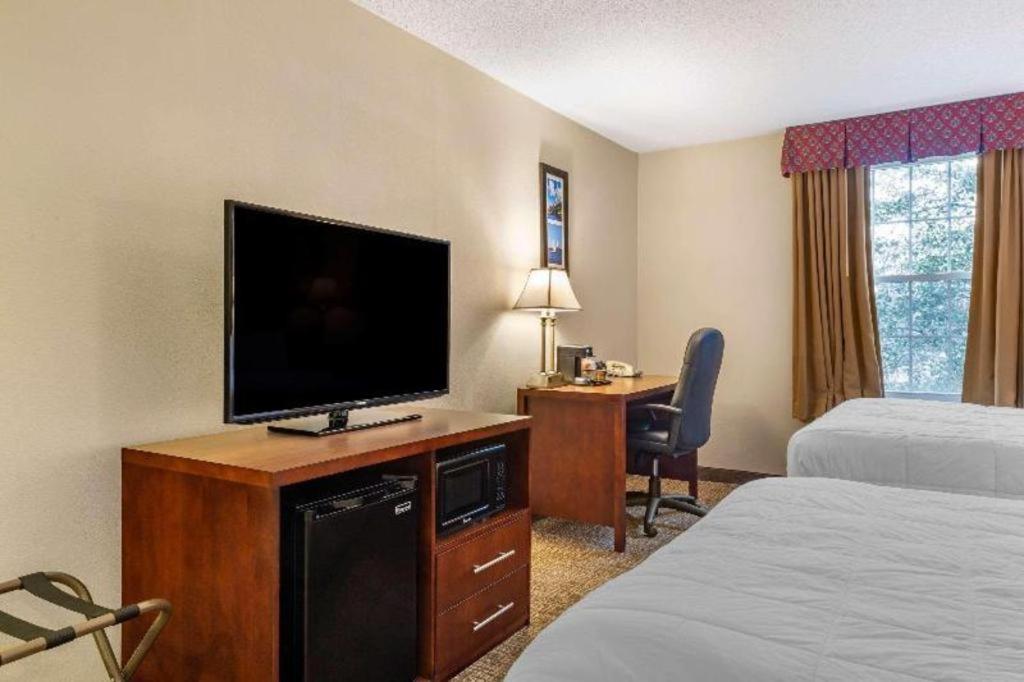 Comfort Inn Foxboro - Mansfield Foxborough Ngoại thất bức ảnh