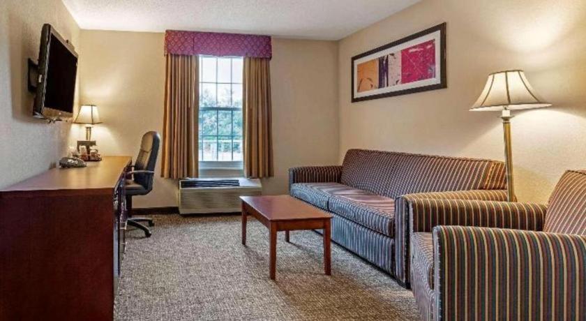 Comfort Inn Foxboro - Mansfield Foxborough Ngoại thất bức ảnh