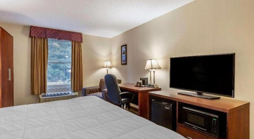 Comfort Inn Foxboro - Mansfield Foxborough Ngoại thất bức ảnh